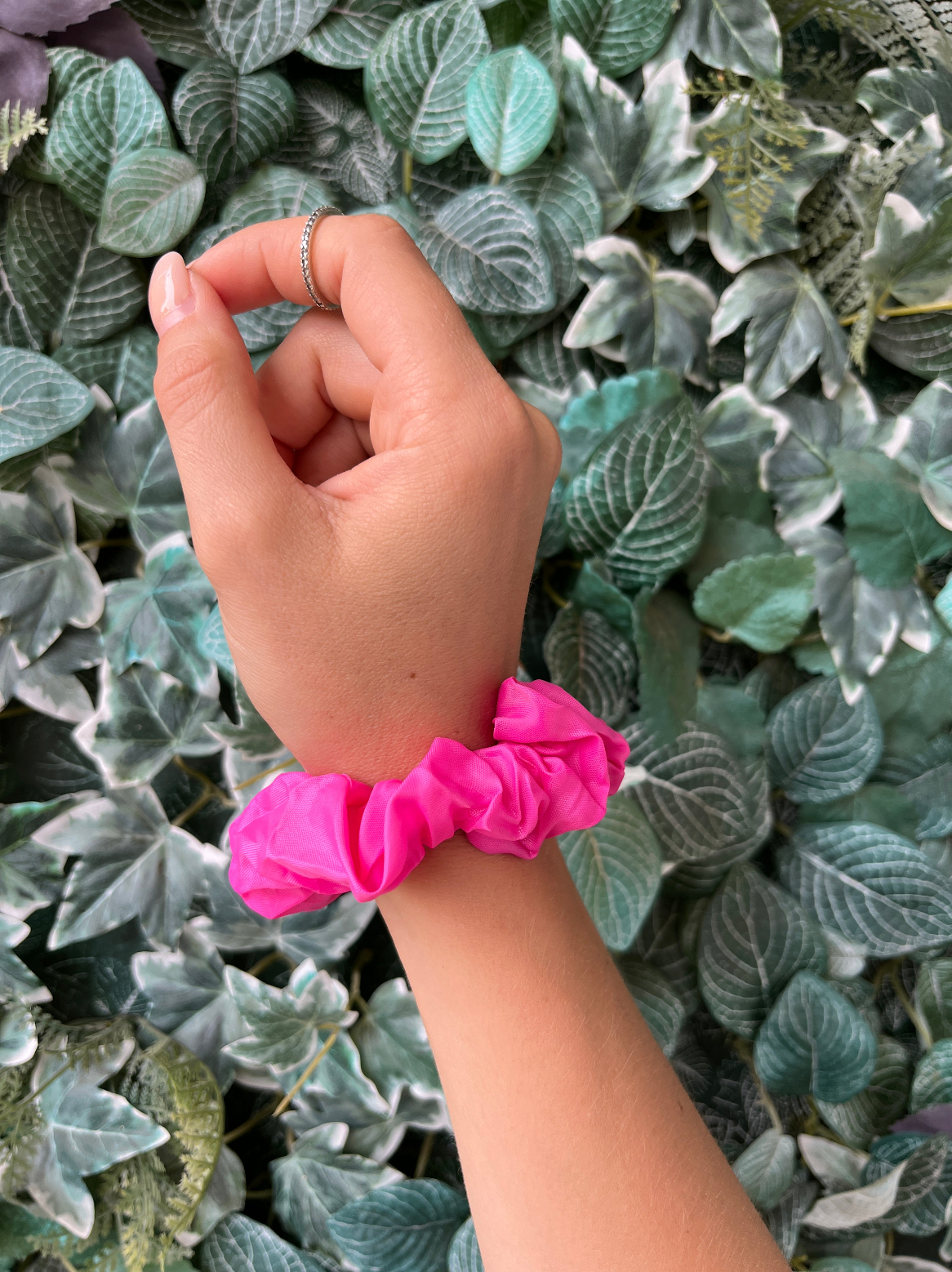SIPY - Scrunchie | Haargummi | Getränkeschutz Abdeckung gegen K.O.-Tropfen | Getränkeschutz gegen K.O.-Tropfen | Getränkeschutzdeckel | Getränkeabdeckung | Anti Spiking